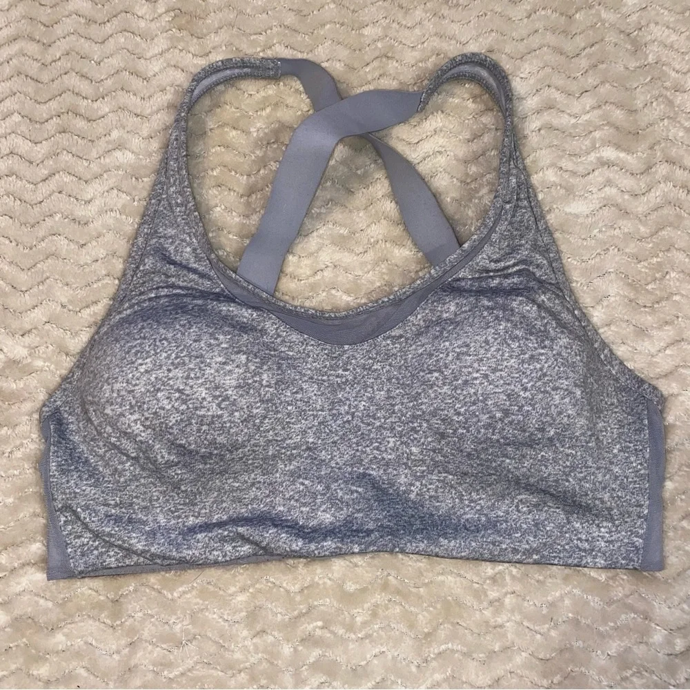 PINK sports bra - Picture 1 of 3